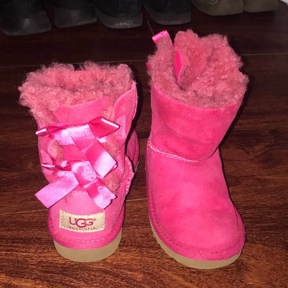 Pink Bow Tie Uggs (Bailey Bow)
